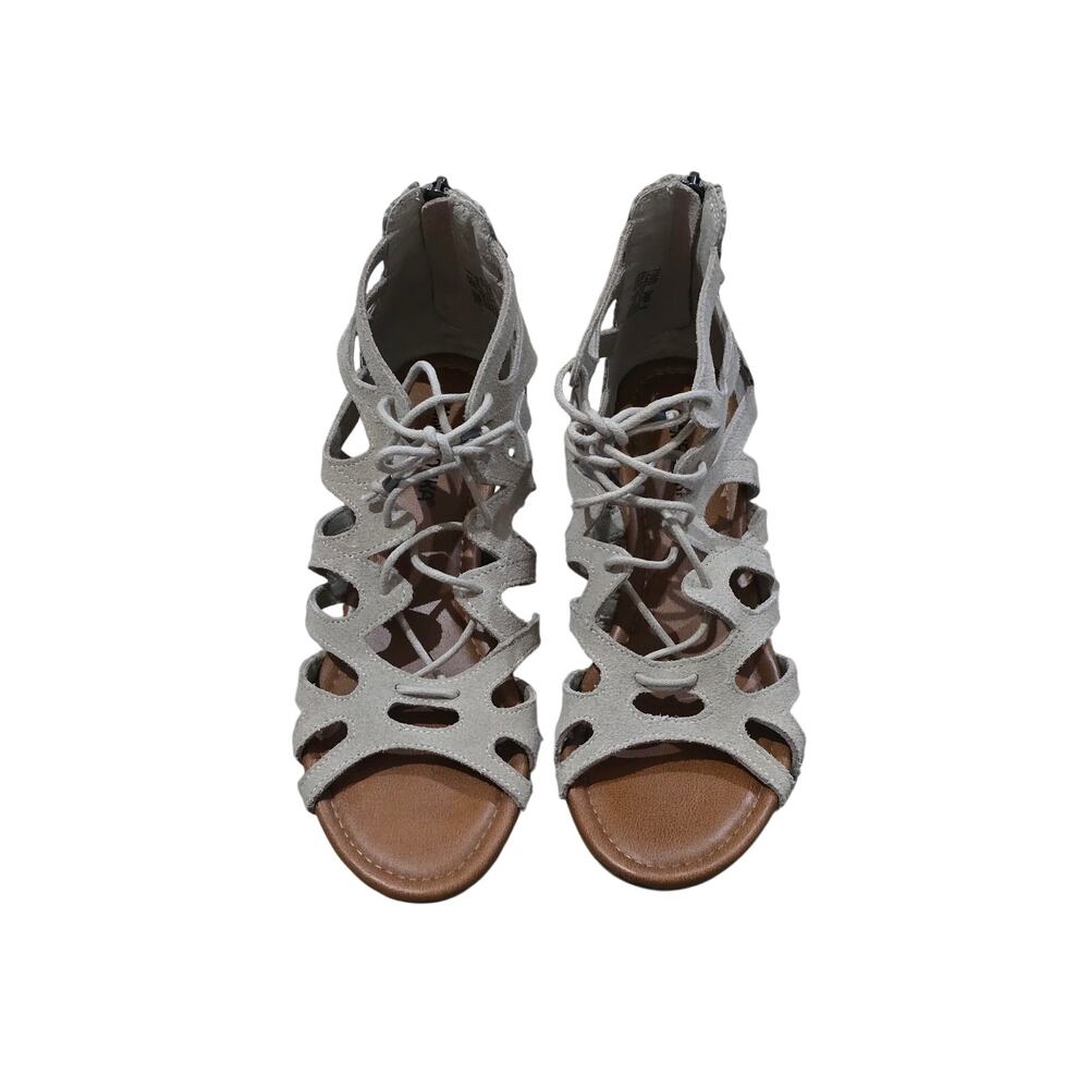 Minnetonka Gladiator Sandals Beige Size 9